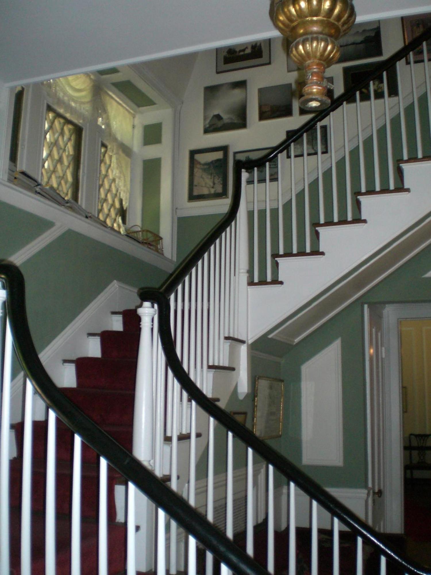 Whistler'S Inn Lenox Ngoại thất bức ảnh